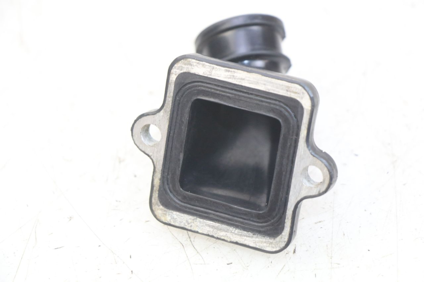 photo de INTAKE MANIFOLD PEUGEOT KISBEE 2T 50 (2010 - 2017) - Component detail