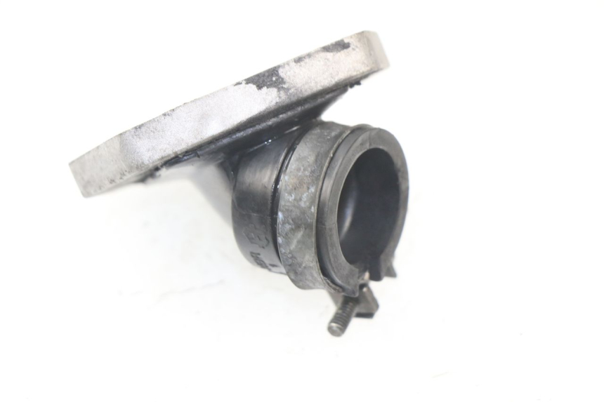 photo de INTAKE PIPE PIAGGIO LIBERTY 2T 50 (2009 - 2013) - Zoom on usage condition