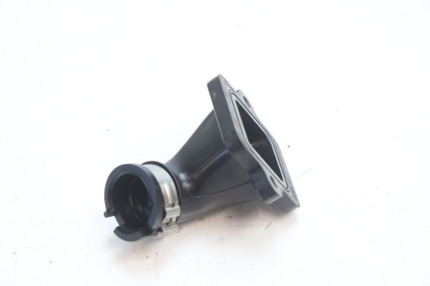 photo de INTAKE MANIFOLD PEUGEOT LUDIX 50 (2008 - 2017) - Zoom on usage condition