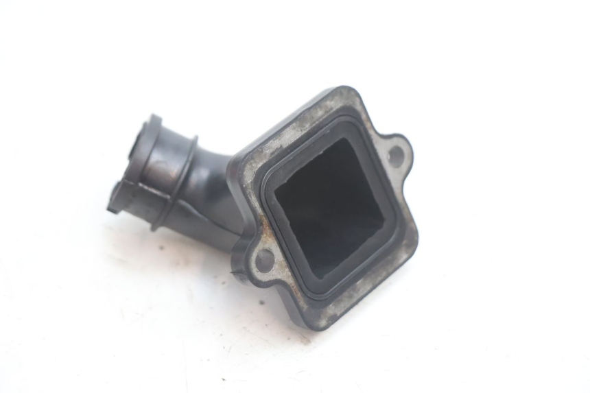 photo de INTAKE PIPE PEUGEOT LUDIX ONE 50 (2004 - 2013) - Alternative perspective