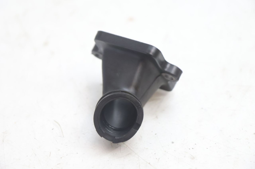 photo de INTAKE PIPE PEUGEOT LUDIX ONE 50 (2004 - 2006) - Alternative perspective