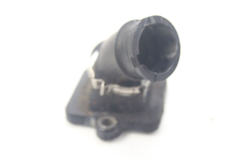 photo de INTAKE MANIFOLD PEUGEOT LUDIX SNAKE 2T 50 (2004 - 2014) - Technical close-up