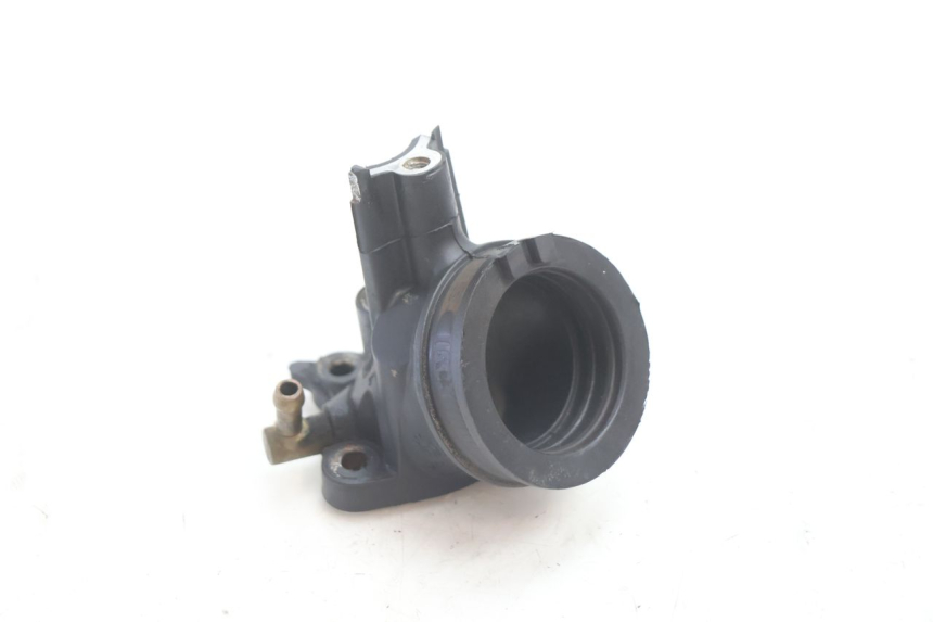 photo de INTAKE PIPE PIAGGIO MP3 LT 300 (2010 - 2016) - Component detail