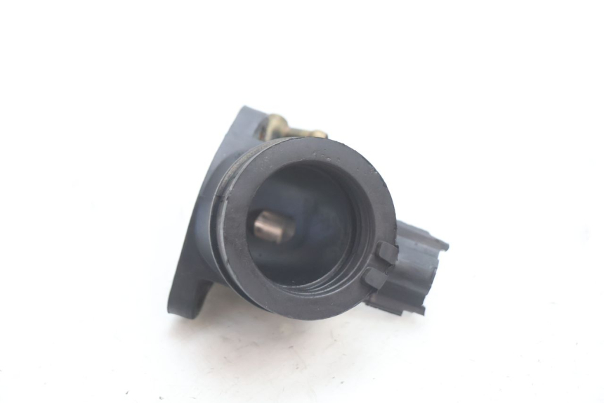 photo de INTAKE PIPE PIAGGIO MP3 LT 300 (2010 - 2016) - Product overview