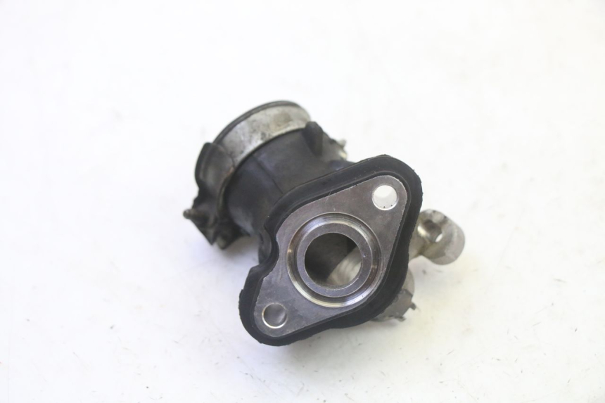 photo de INTAKE PIPE KYMCO LIKE 4T 50 (2019 - 2025) - Technical close-up