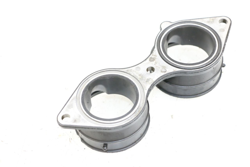 photo de INTAKE PIPE KAWASAKI NINJA 400 (2018 - 2023) - Zoom on usage condition