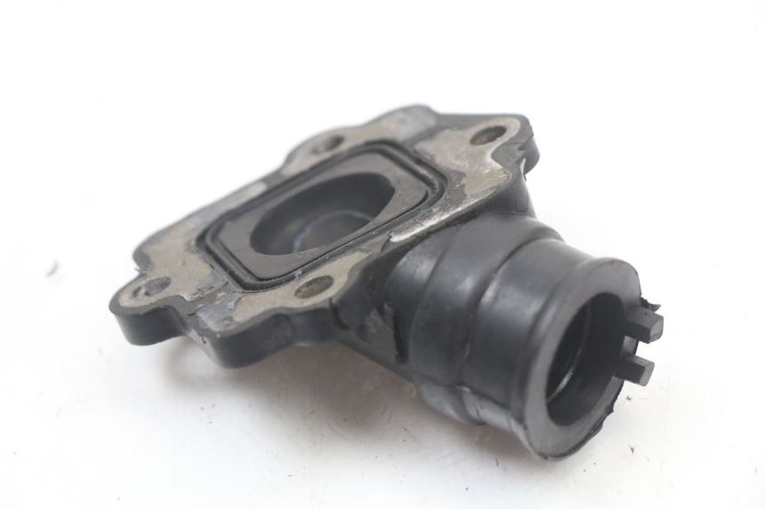 photo de INTAKE MANIFOLD MBK OVETTO ONE 2T 50 (2013 - 2017) - Zoom on usage condition