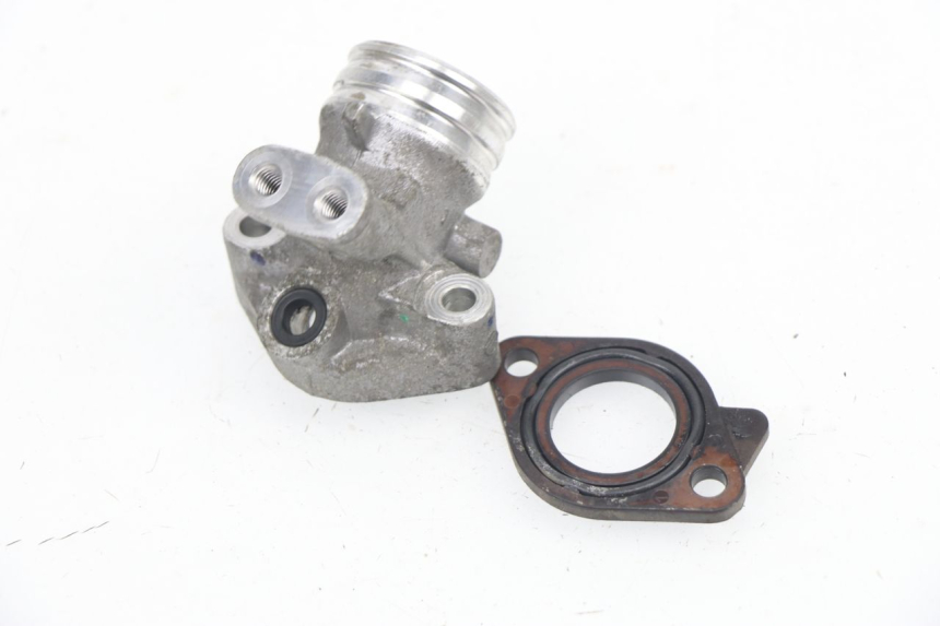 photo de INTAKE MANIFOLD HONDA PCX (JF28) 125 (2009 - 2011) - Zoom on usage condition