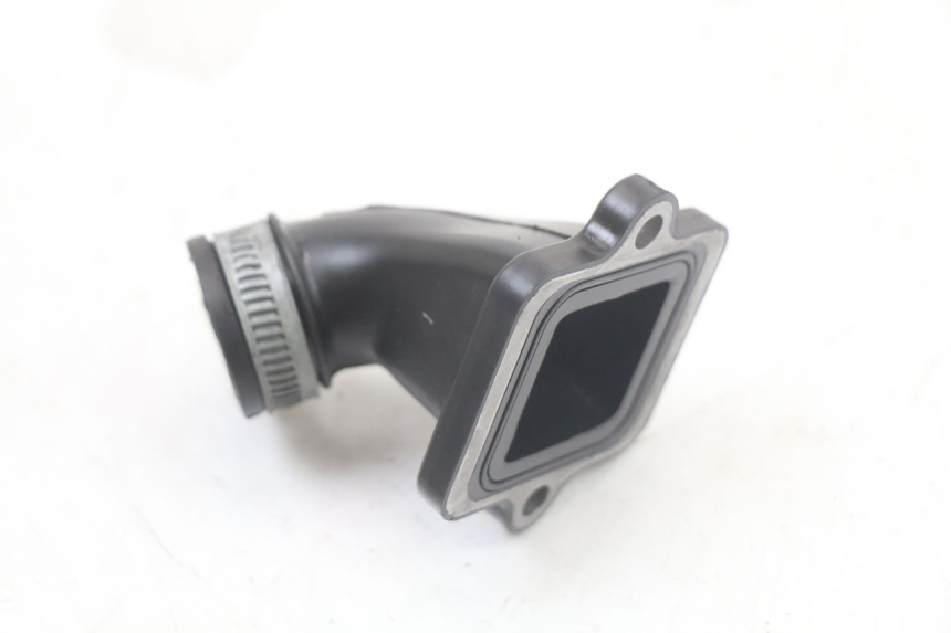 photo de INTAKE MANIFOLD PEUGEOT LUDIX 50 (2005 - 2007) - Alternative perspective