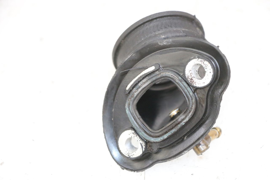 photo de INTAKE PIPE PIAGGIO VESPA LX 150 (2005 - 2013) - Component detail