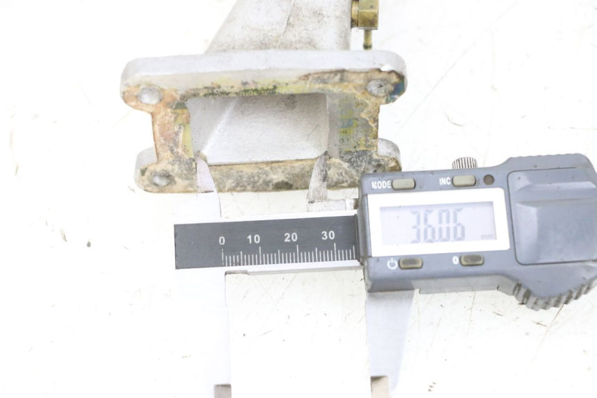 photo de INTAKE MANIFOLD GILERA RK 50 (1996 - 1999) - Surface and material condition