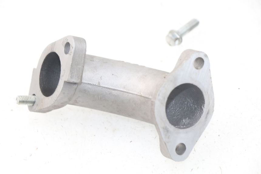 photo de INTAKE PIPE MINI MX ROOKIE 125 - Zoom on usage condition