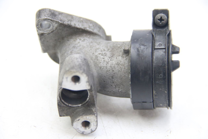 photo de INTAKE MANIFOLD SUZUKI SIXTEEN 125 (2008 - 2010) - Component detail