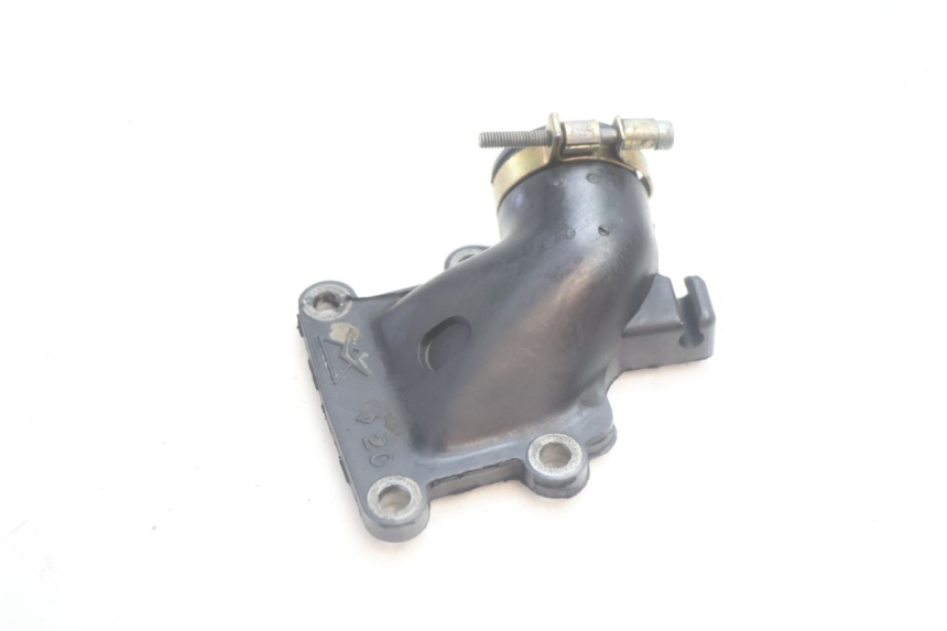 photo de INTAKE PIPE YAMAHA SLIDER 50 (1999 - 2004) - Zoom on usage condition