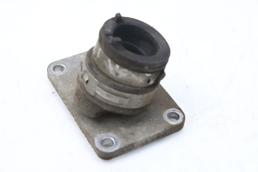 photo de INTAKE MANIFOLD GILERA SMT SUPERMOTARD 50 (2009 - 2017) - Zoom on usage condition