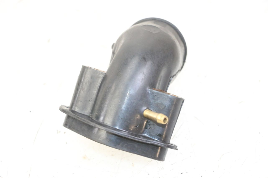 photo de INTAKE PIPE UNIVERSAL BIKE ZN50QT-11B 50 (2018 - 2021) - Zoom on usage condition