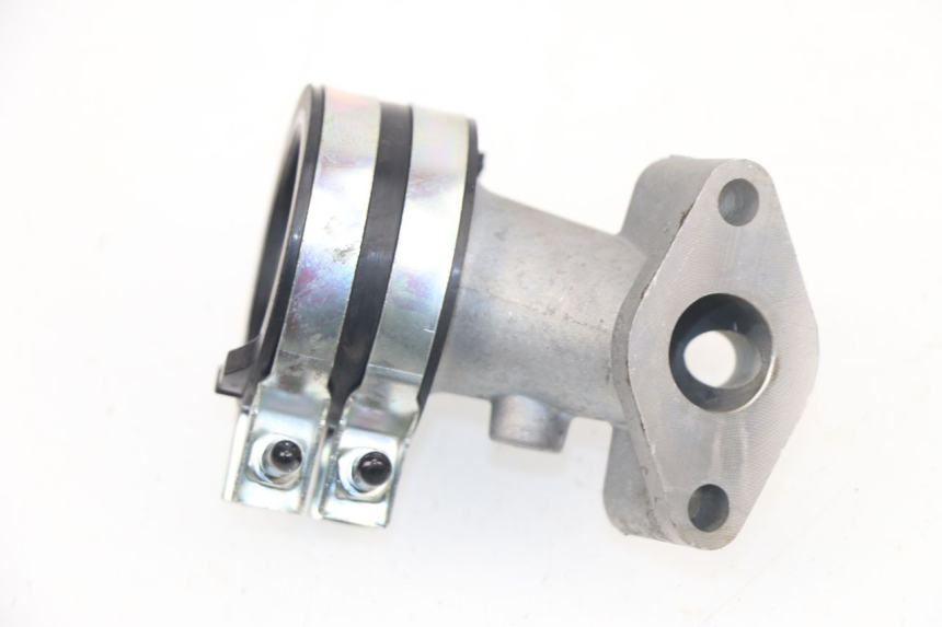 photo de INTAKE PIPE JM MOTORS VIPER 4T 50 (2015 - 2022) - Zoom on usage condition