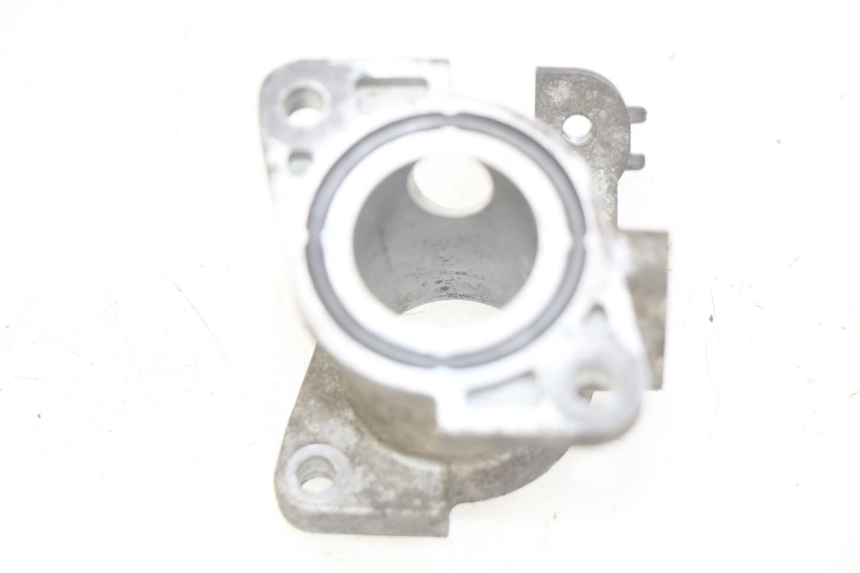 photo de INTAKE MANIFOLD DAELIM VJ ROADWIN FI 125 (2008 - 2017) - Alternative perspective