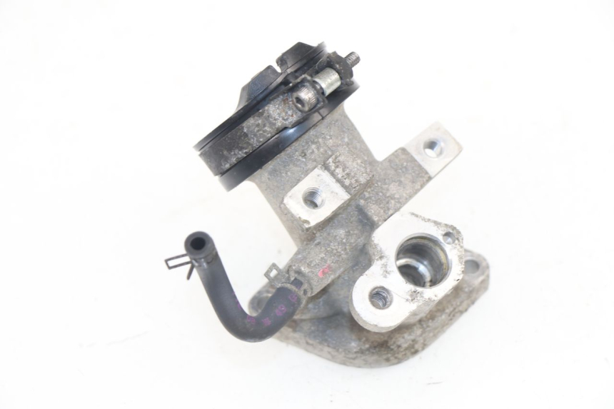 photo de INTAKE MANIFOLD YAMAHA XMAX X-MAX 125 (2006 - 2009) - Component detail
