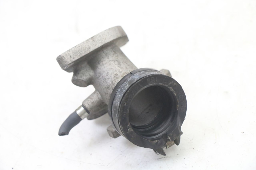 photo de INTAKE PIPE YAMAHA X-MAX XMAX 125 (2010 - 2013) - Technical close-up