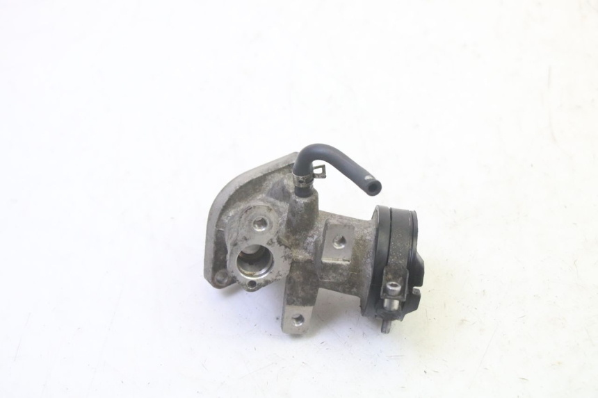 photo de INTAKE PIPE YAMAHA X-MAX XMAX 125 (2010 - 2013) - Main view