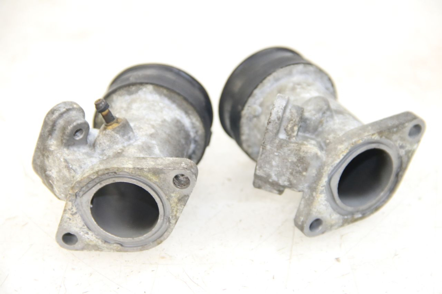 photo de INTAKE MANIFOLD YAMAHA XP T-MAX TMAX 500 (2004 - 2007) - Alternative perspective