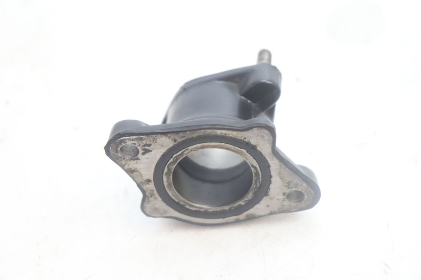 photo de INTAKE PIPE SMC XROAD 150 - Alternative perspective