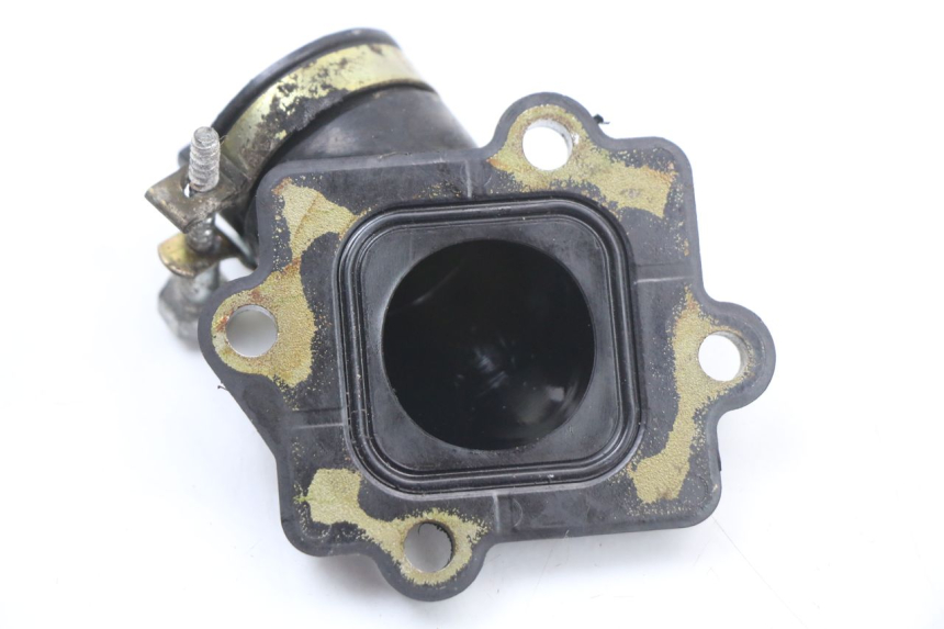 photo de INTAKE PIPE YAMAHA YE ZEST 50 (1992 - 1998) - Technical close-up