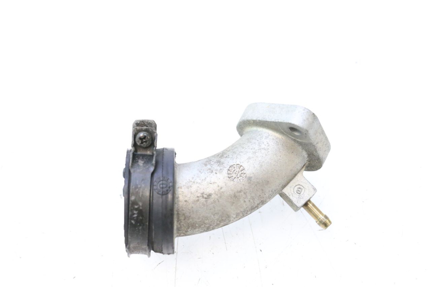 photo de INTAKE MANIFOLD YAMAHA YP MAJESTY 125 (1998 - 2001) - Component detail