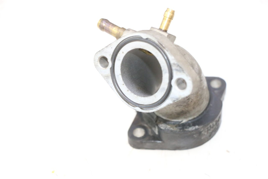 photo de INTAKE PIPE YAMAHA YP MAJESTY 125 (2007 - 2010) - Alternative perspective