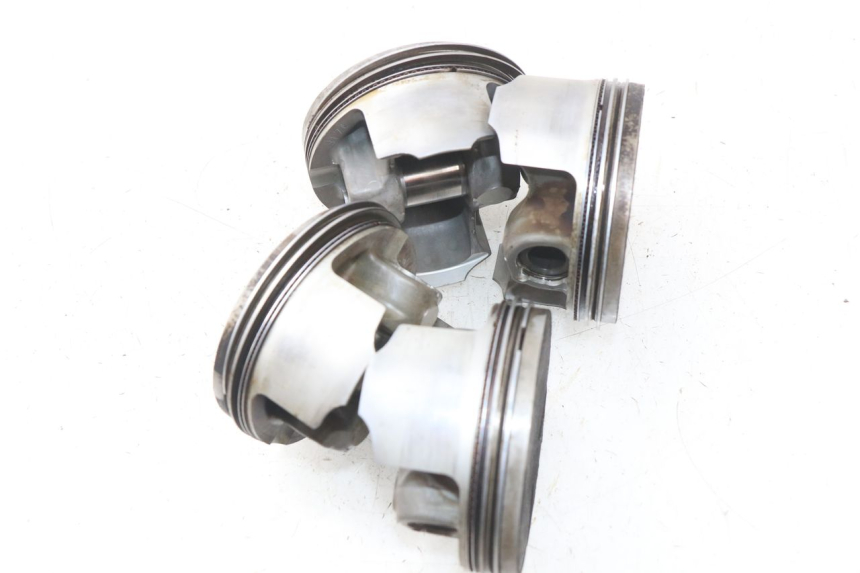 photo de PISTON YAMAHA FJR ABS 1300 (2006 - 2012) - Product overview