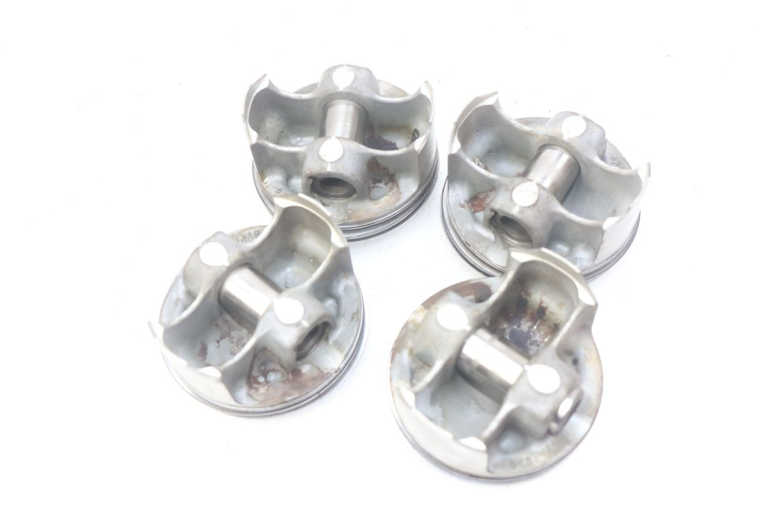 photo de PISTON YAMAHA FJR ABS 1300 (2006 - 2012) - Technical close-up