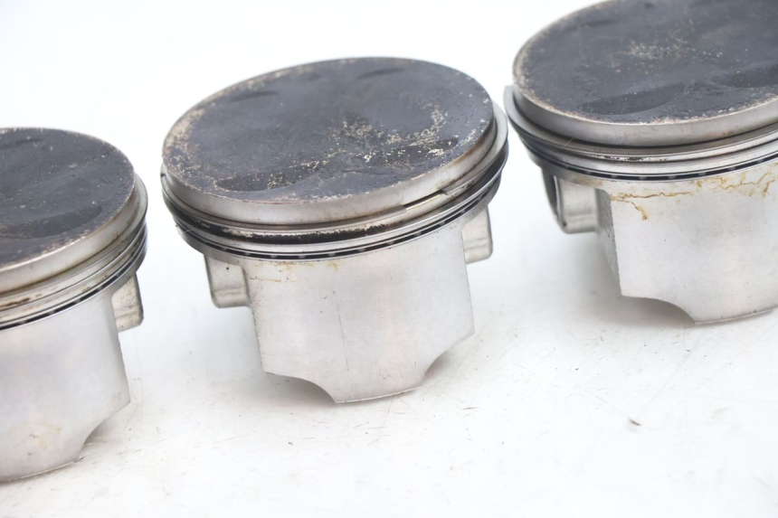 photo de PISTON SUZUKI GSF N BANDIT 1200 (2001 - 2005) - Component zoom