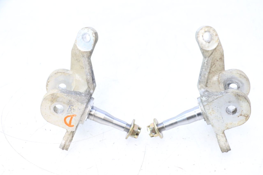 photo de STUB AXLE PINS KYMCO MXU R 250 (2004 - 2010) - Main view