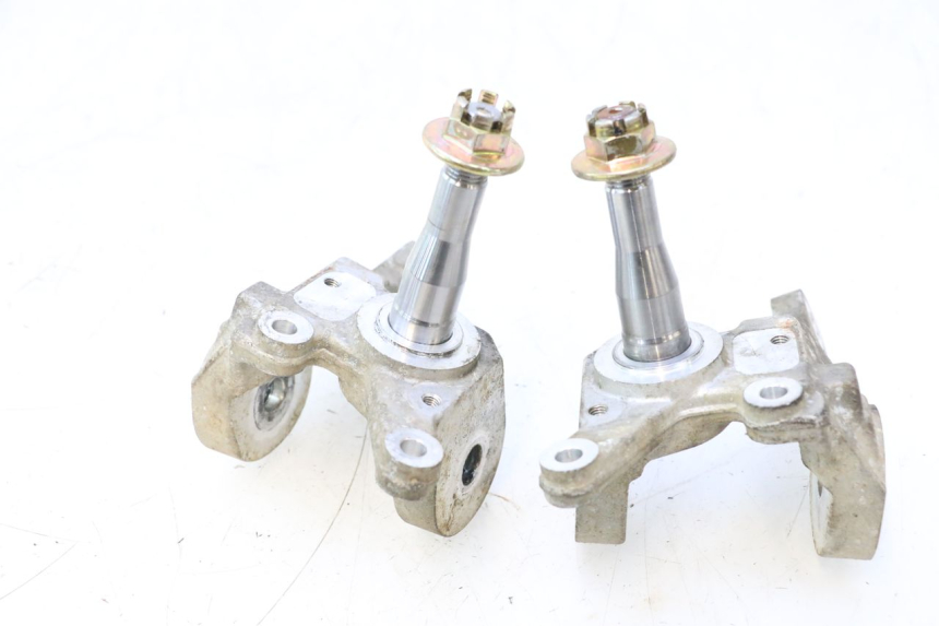 photo de STUB AXLE PINS KYMCO MXU R 250 (2004 - 2010) - Component detail