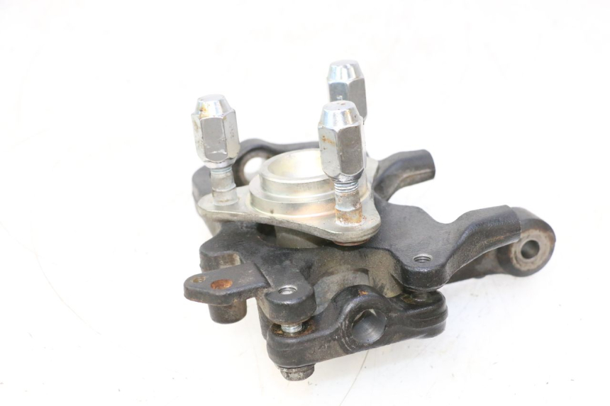 photo de STUB AXLE PINS CAN-AM SPYDER RS 1000 (2008 - 2012) - Fixing points details