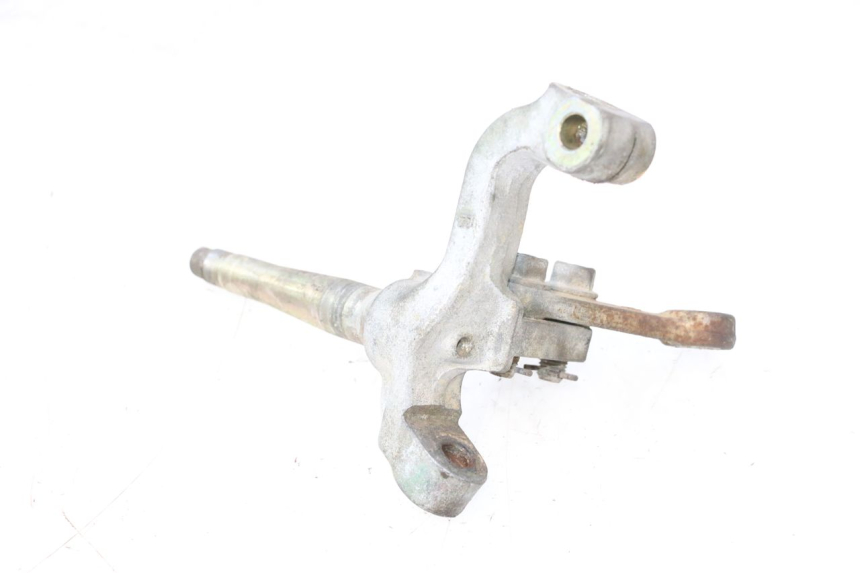 photo de STUB AXLE PINS SMC XROAD 150 - Technical close-up