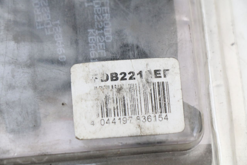 photo de REAR BRAKE PADS HONDA SH ABS 125 (2012 - 2017) - Zoom on usage condition