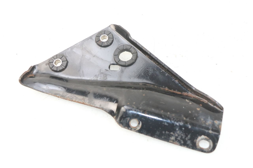 photo de REAR RIGHT FOOTREST MOUNT HONDA CA REBEL 125 (1995 - 2001) - Main view