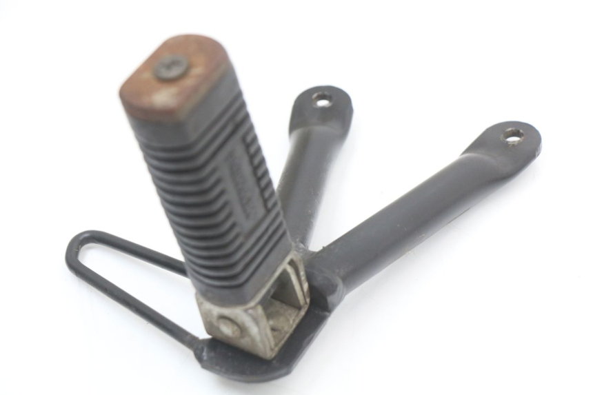 photo de REAR RIGHT FOOTREST MOUNT SHERCO CITY CORP 125 (2003 - 2007) - Technical close-up