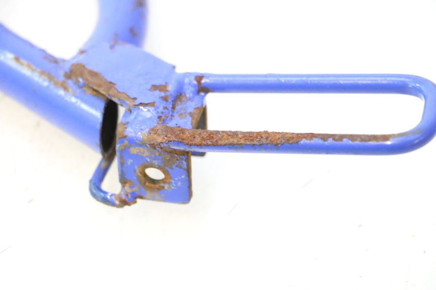photo de REAR RIGHT FOOTREST MOUNT SUZUKI DR S 600 (1985 - 1989) - Zoom on usage condition