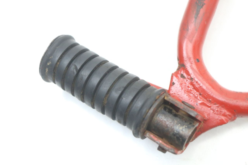 photo de Rear right footpeg bracket YAMAHA DTLC 125 (1982 - 1987) - Zoom on usage condition