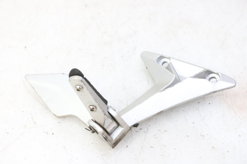 photo de REAR RIGHT FOOTREST MOUNT STAHO FH 50 (2018 - 2019) - Markings and original references