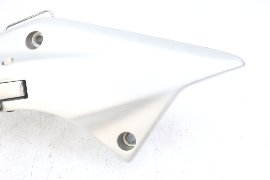 photo de REAR RIGHT FOOTREST MOUNT HONDA FJS SILVERWING SILVER WING 600 (2001 - 2010) - Checked used part