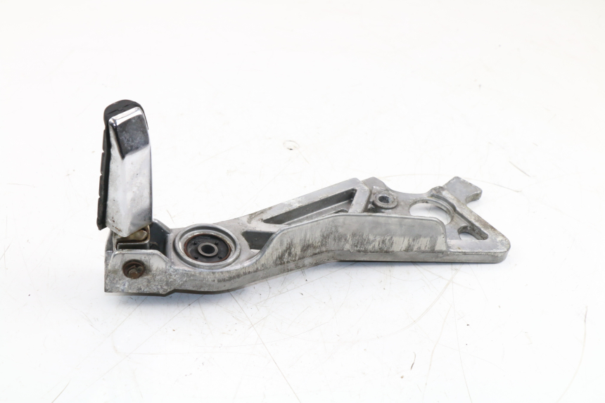 photo de REAR RIGHT FOOTREST MOUNT YAMAHA FZX FAZER 750 (1987 - 1998) - Distinctive features