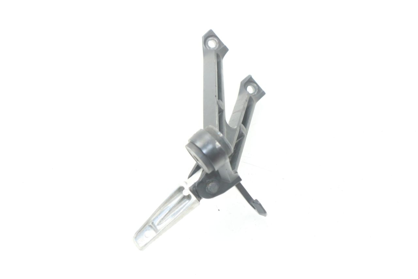 photo de REAR RIGHT FOOTREST MOUNT SUZUKI GSX-R GSXR 750 (2011 - 2016) - Product overview