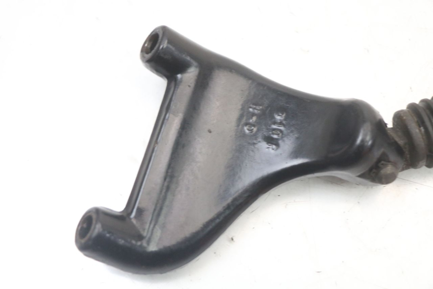 photo de REAR RIGHT FOOTREST MOUNT HARLEY DAVIDSON SPORTSTER XL CUSTOM 883 (1999 - 2006) - Fixing points details