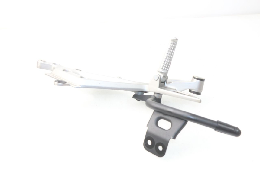 photo de REAR RIGHT FOOTREST MOUNT HONDA INTEGRA NC D 750 (2016 - 2018) - Technical close-up