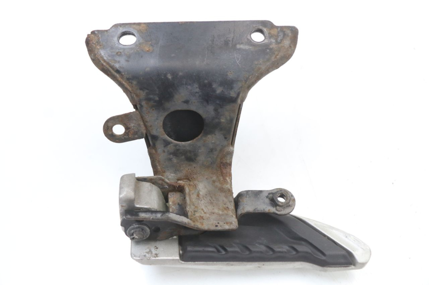photo de REAR RIGHT FOOTREST MOUNT HONDA SH ABS 125 (2012 - 2017) - Technical close-up