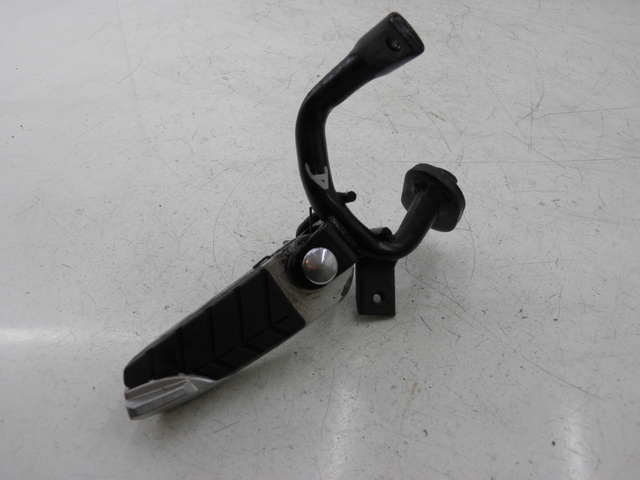 photo de REAR RIGHT FOOTREST MOUNT SYM GTS 125 (2005 - 2008) - Main view